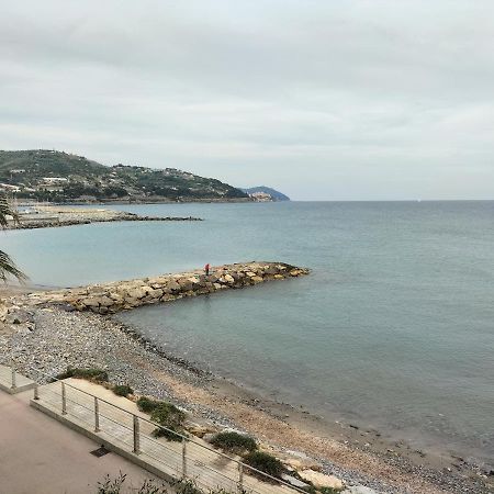 Casa Mariella San Lorenzo Al Mare Exteriör bild