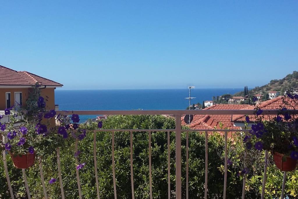 Casa Mariella San Lorenzo Al Mare Exteriör bild